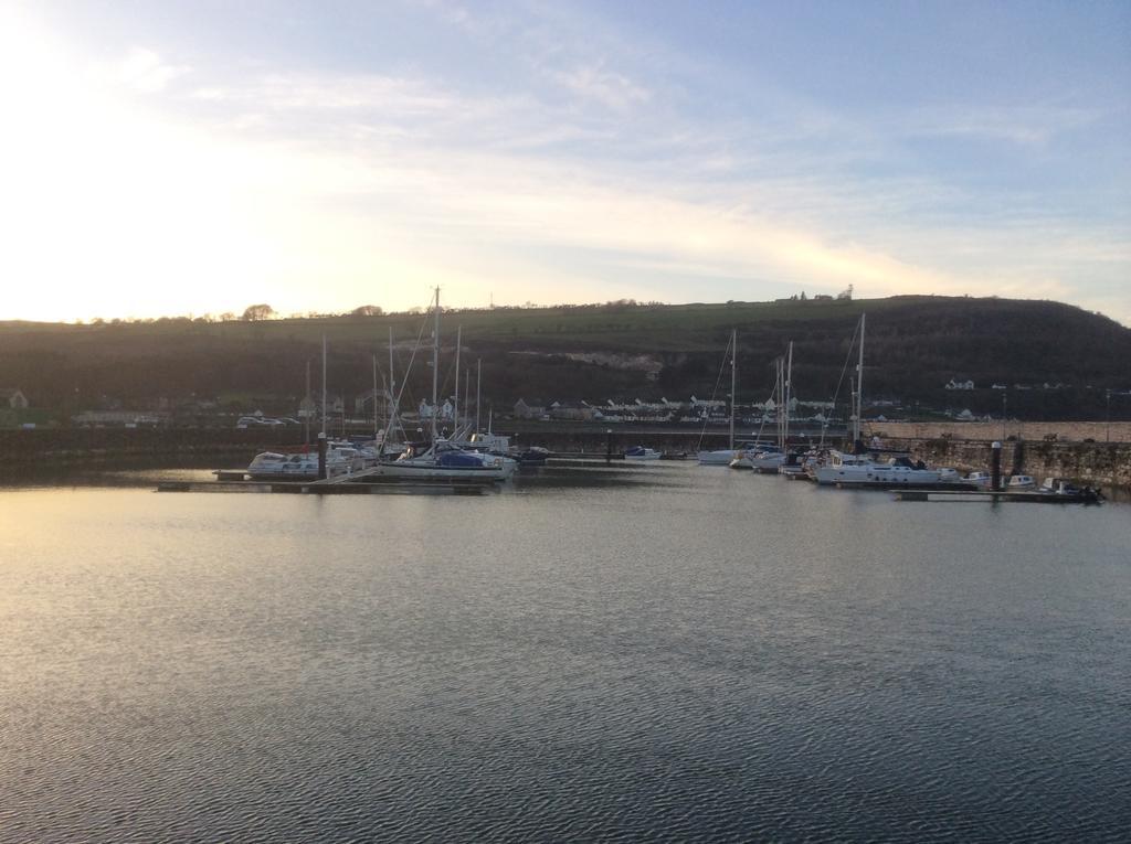 Channel Vista Glenarm Luaran gambar
